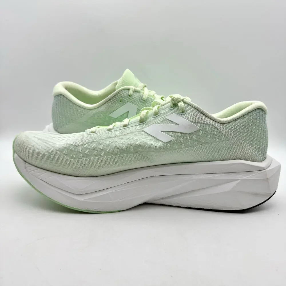 New Balance Mens FuelCell Supercomp Trainer v3 Athletic Shoes US 14 Green EUC